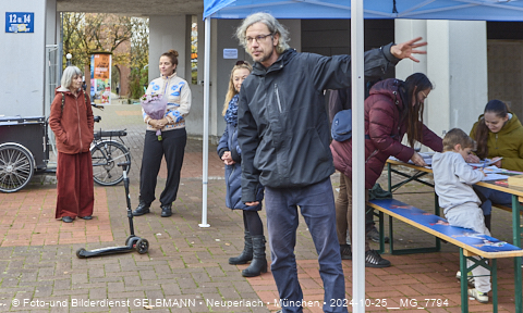 25.10.2025 - Illustrationen und Wall Art mit Katharina Konte und Architekten Herbert Kocht des Marx-Zentrum  